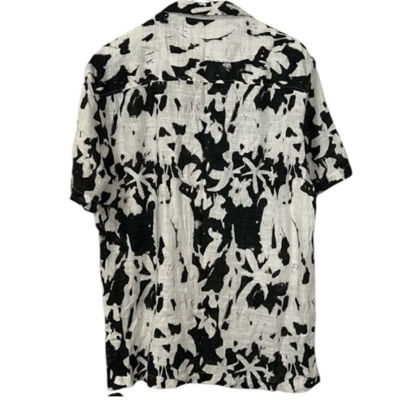 Zara Printed Men's Black & White Button Down
Shirt(Size XL) - Picture 3 of 6